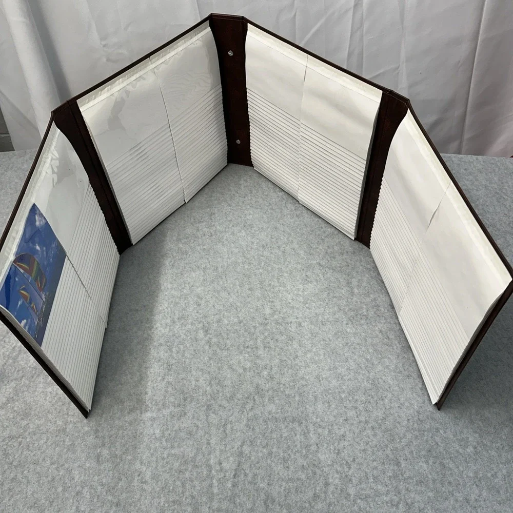 Photo Case 400 Photo Folding Case‎ Holds 400 With Handle In Box Not Used